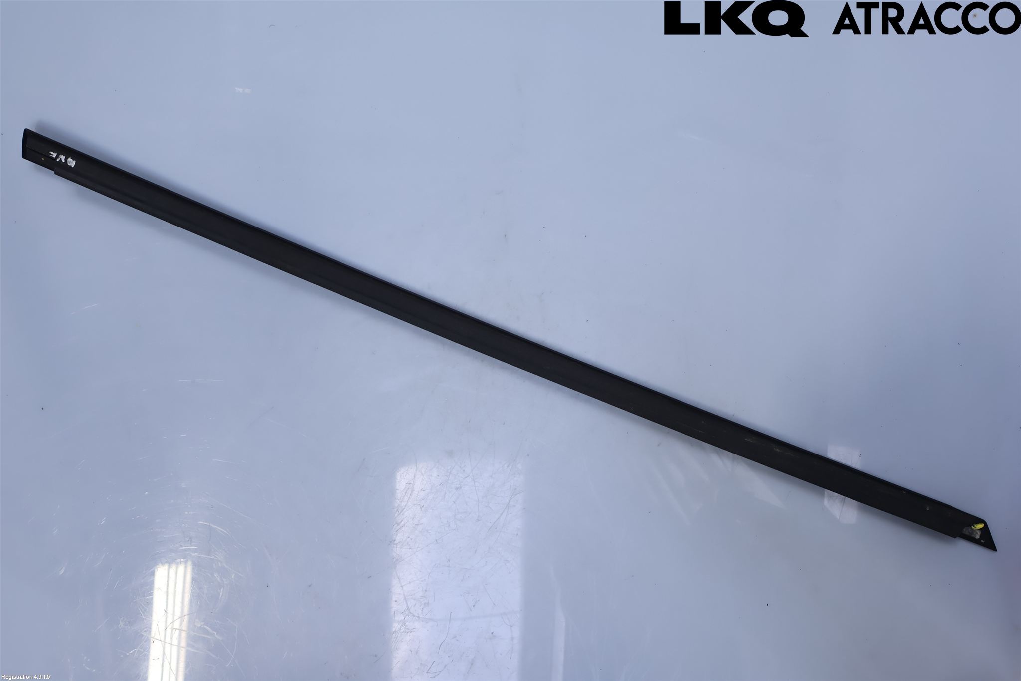 Porsche PANAMERA 09- Dörr Dekorlist Fram Vä