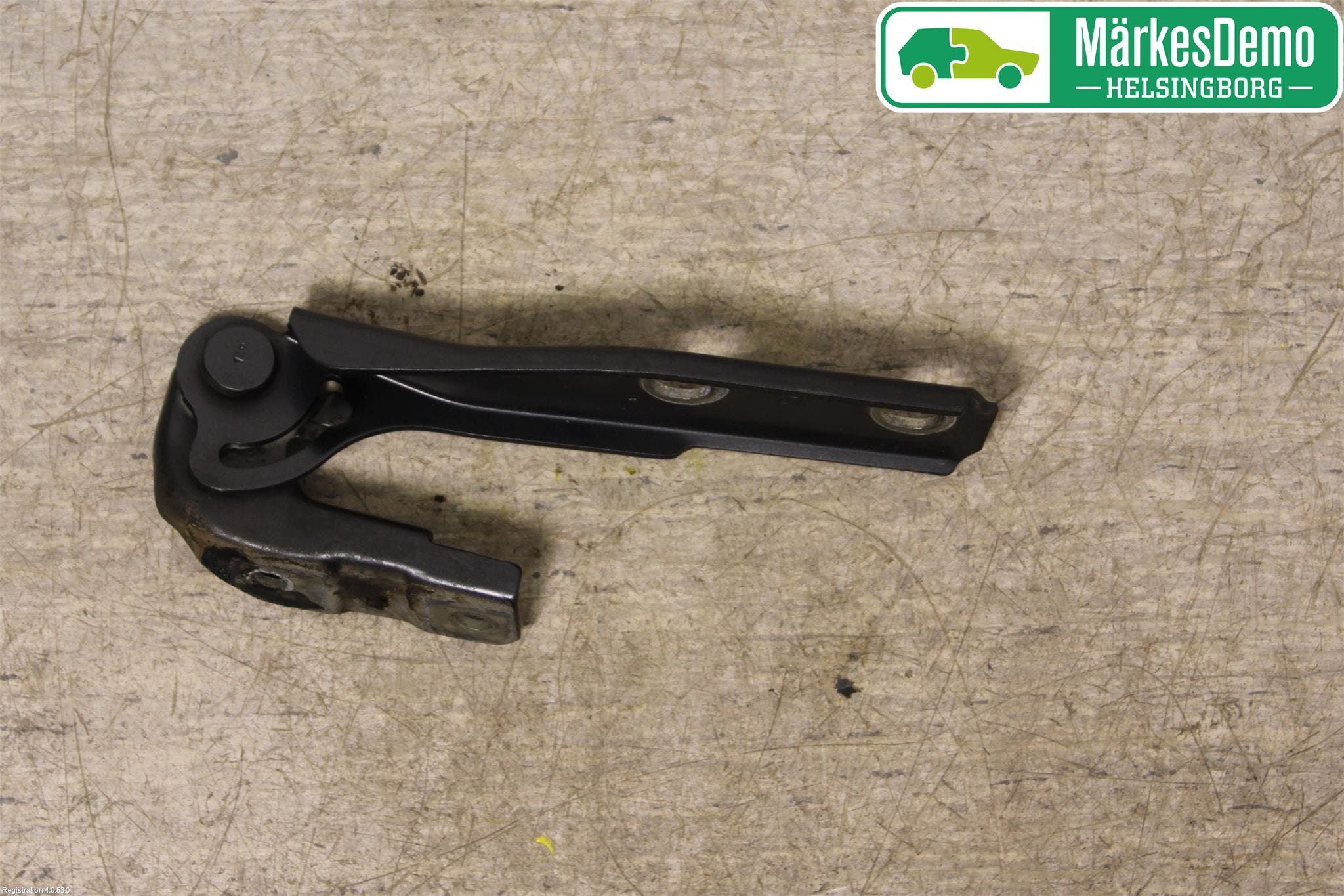 Audi A3/S3 05-13 Huvgångjärn