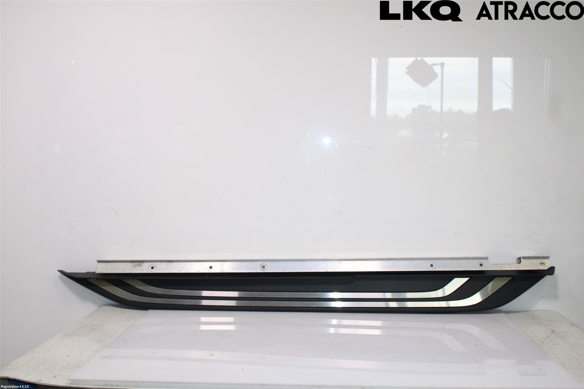 Toyota RAV4 19- Fotsteg