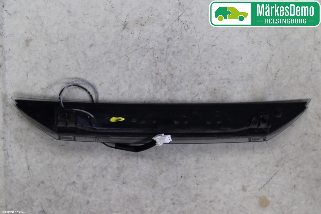 Mitsubishi ASX 10-22 Bromsljus Bakruta