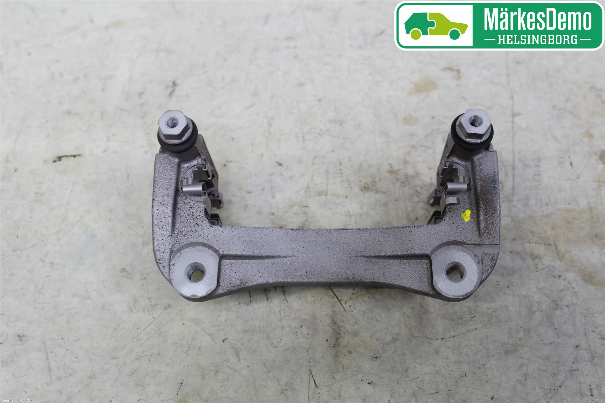 Toyota RAV4 13-18 Bromsokshållare