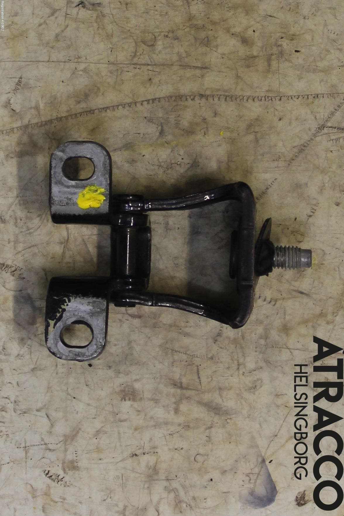 Skoda FABIA 15-21 Bakluckegångjärn Hö