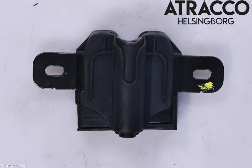 Volvo V60 11-13 Huvlås