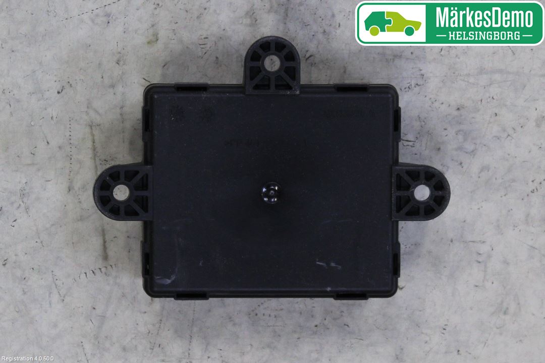 Volvo V40 12-19 Styrenhet Dörr