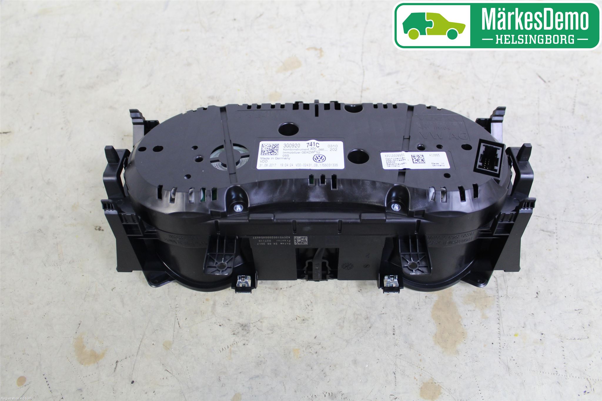 Volkswagen VW PASSAT 15-19 Instrument Komb