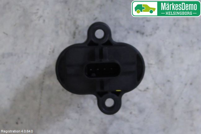 BMW 6 F12/F13 10-18 Injluftmassamätare