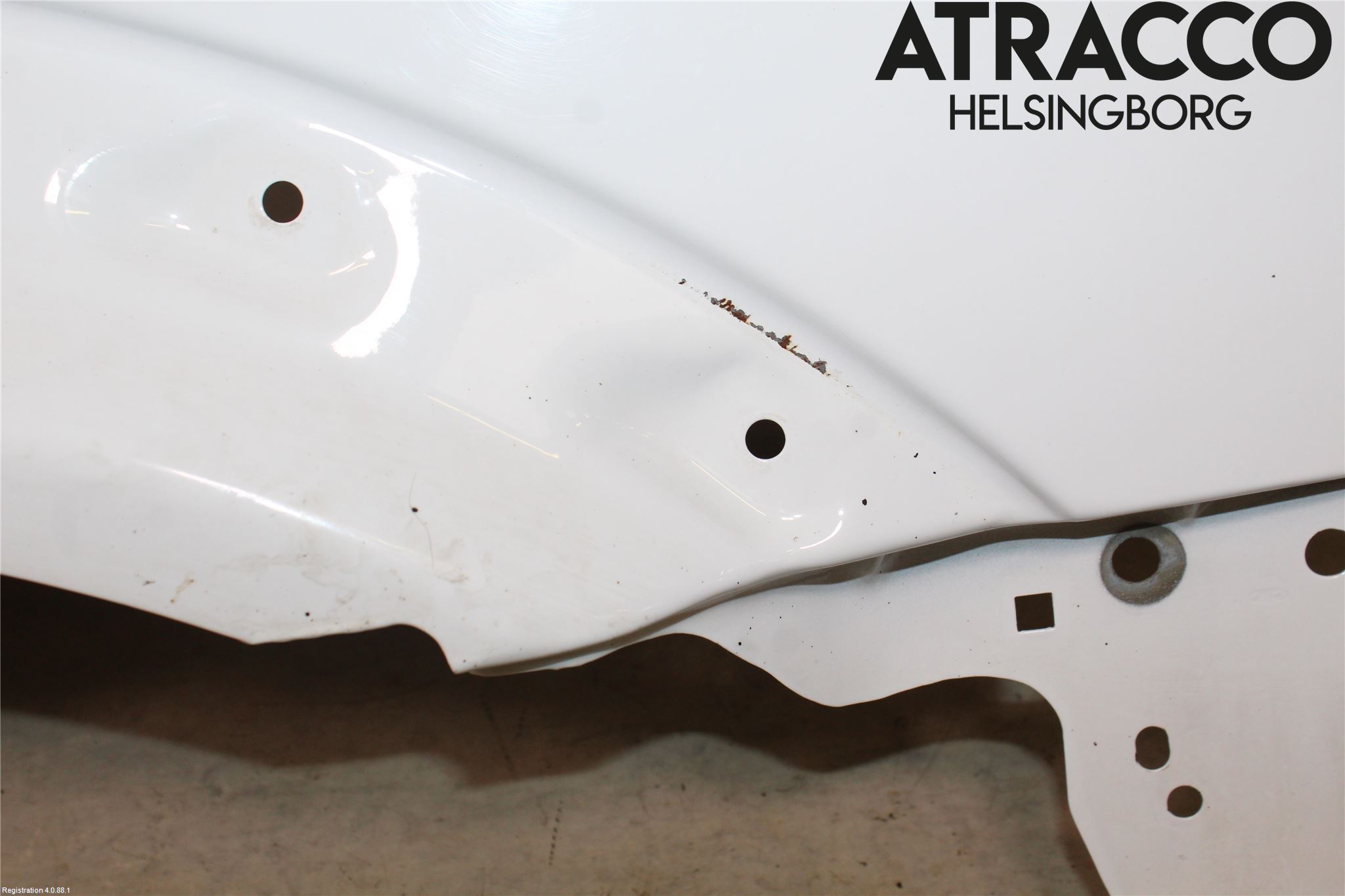 Ford TRANSIT CONNECT 09-13 Skärm Fram Höger