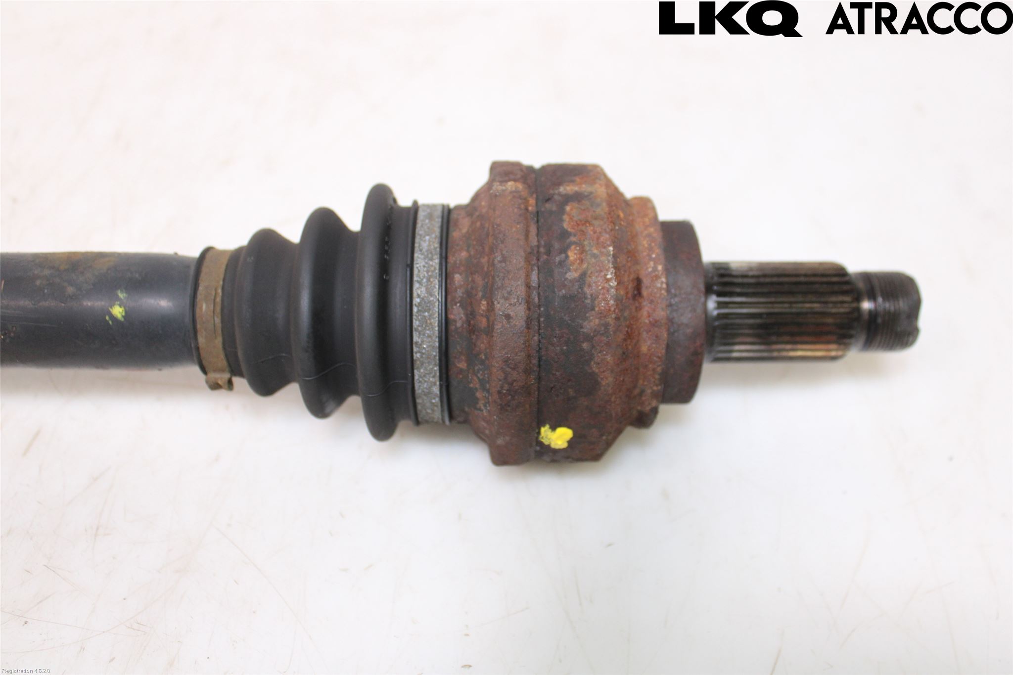 BMW 5 E60/61 Sed/Tou 02-10 Drivaxel Bak Höger