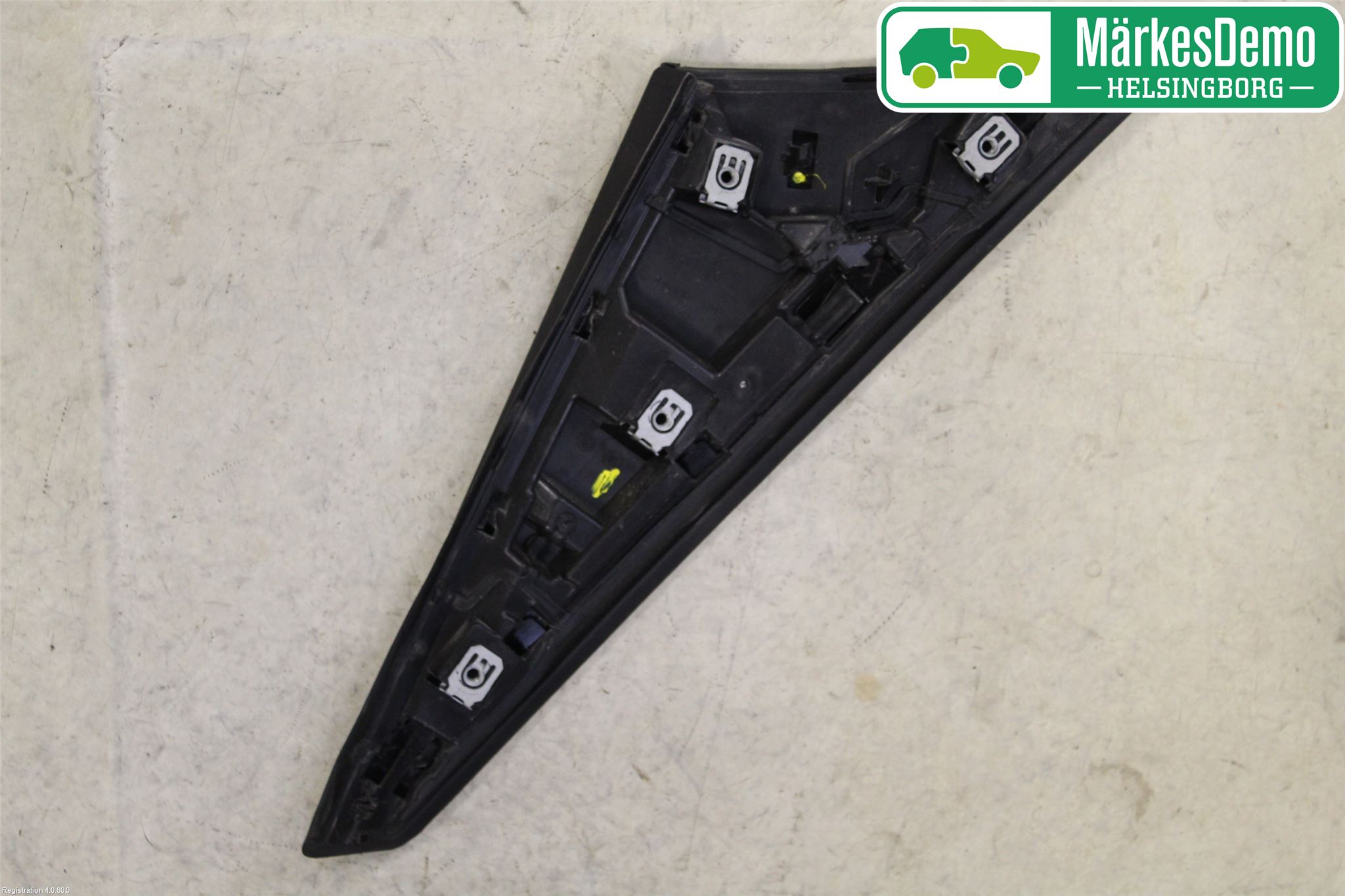 Peugeot 3008 17-24 Spoiler Baklucka