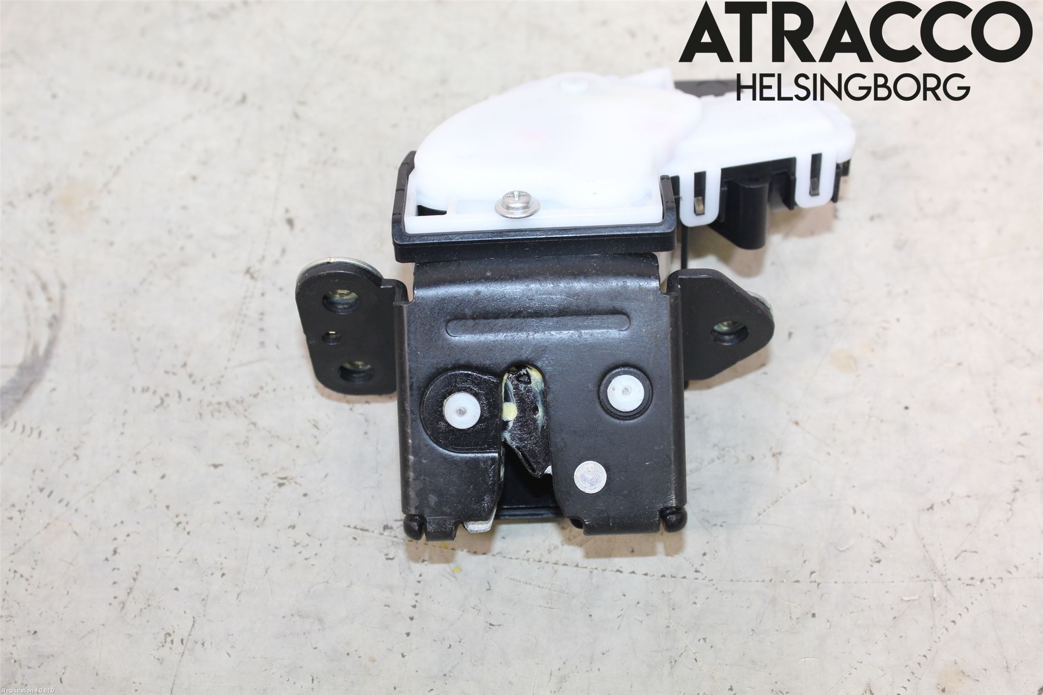 Mazda 2 (DE) 08-15 Låskista Baklucka