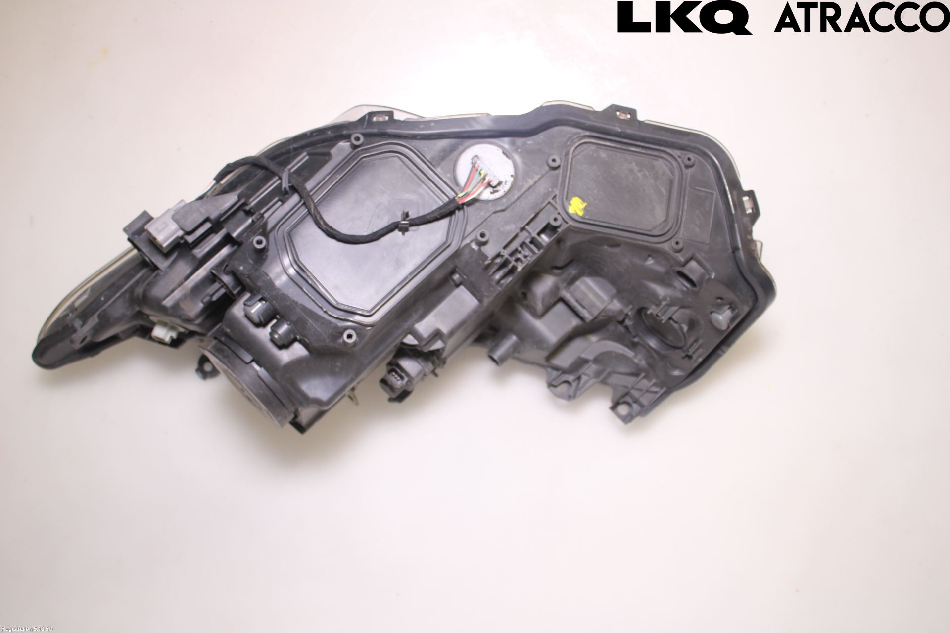 Toyota AURIS 13-19 Strålkastare Höger
