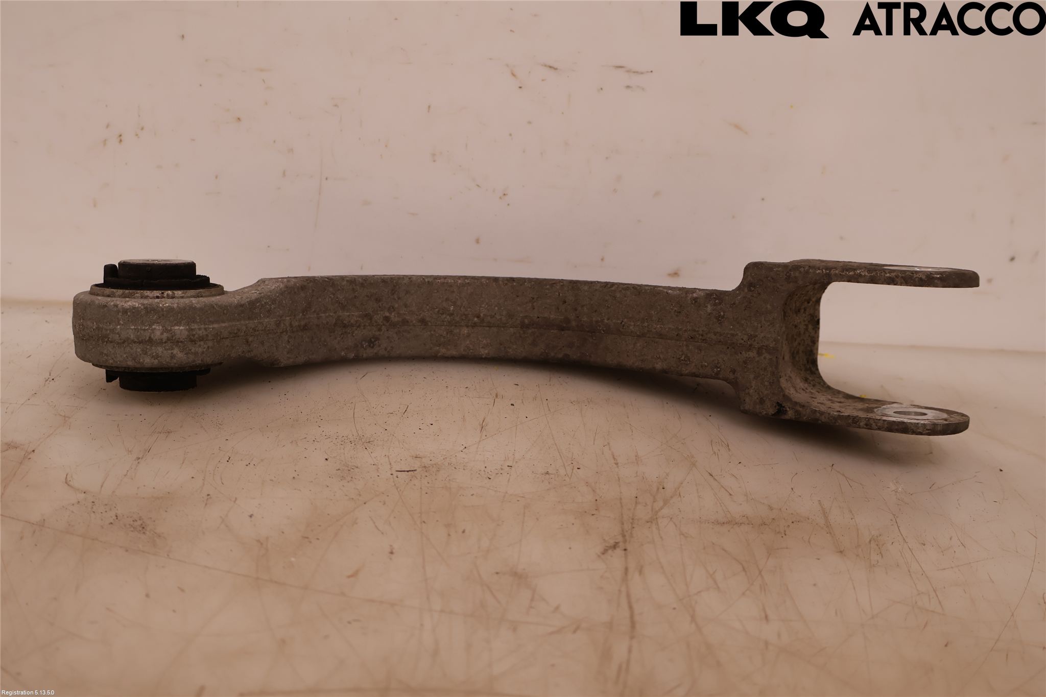 Volkswagen VW ID.4 21- Bärarm Bak Övre Höger