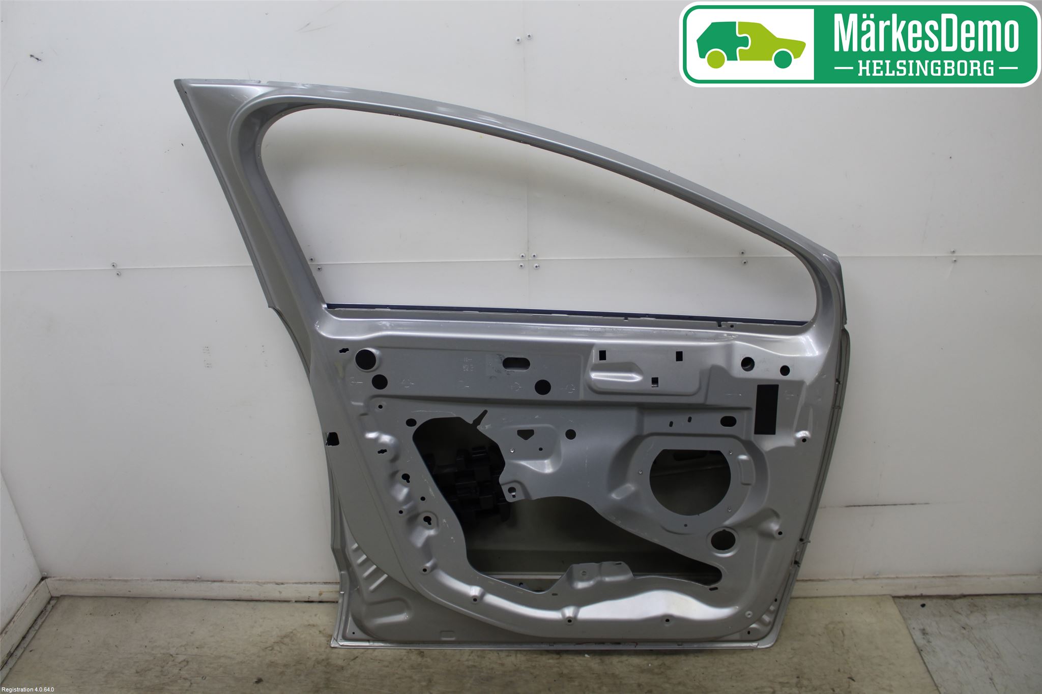 Peugeot 3008 09-16 Dörr Fram Vänster