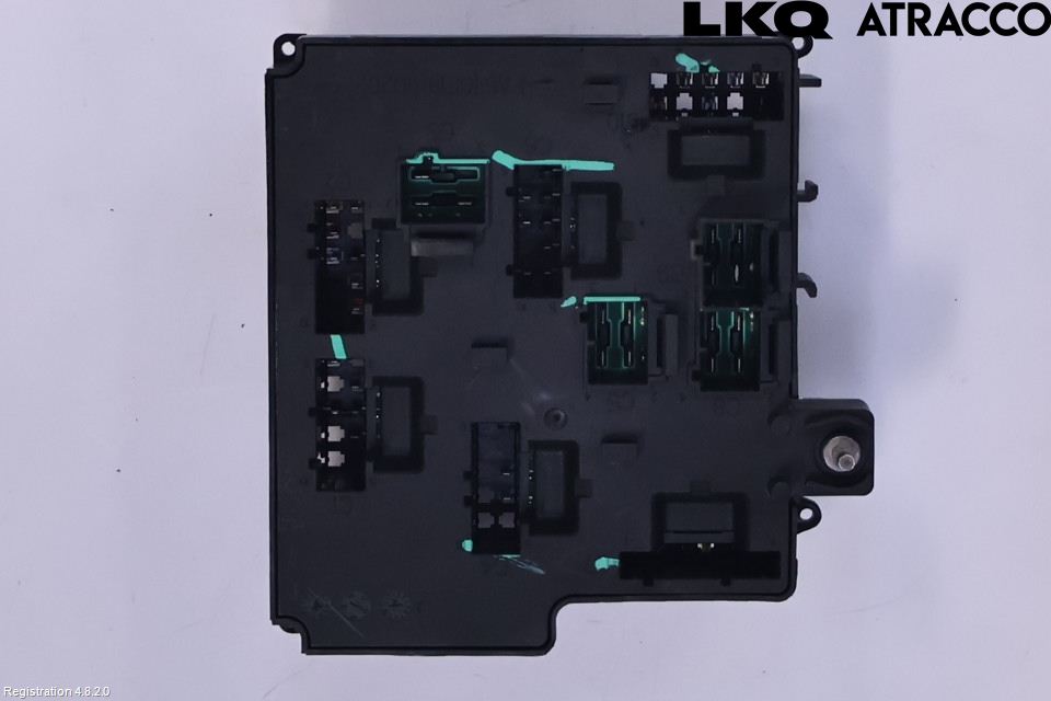 Volvo V60 19- Säkringsdosa-Elcentral