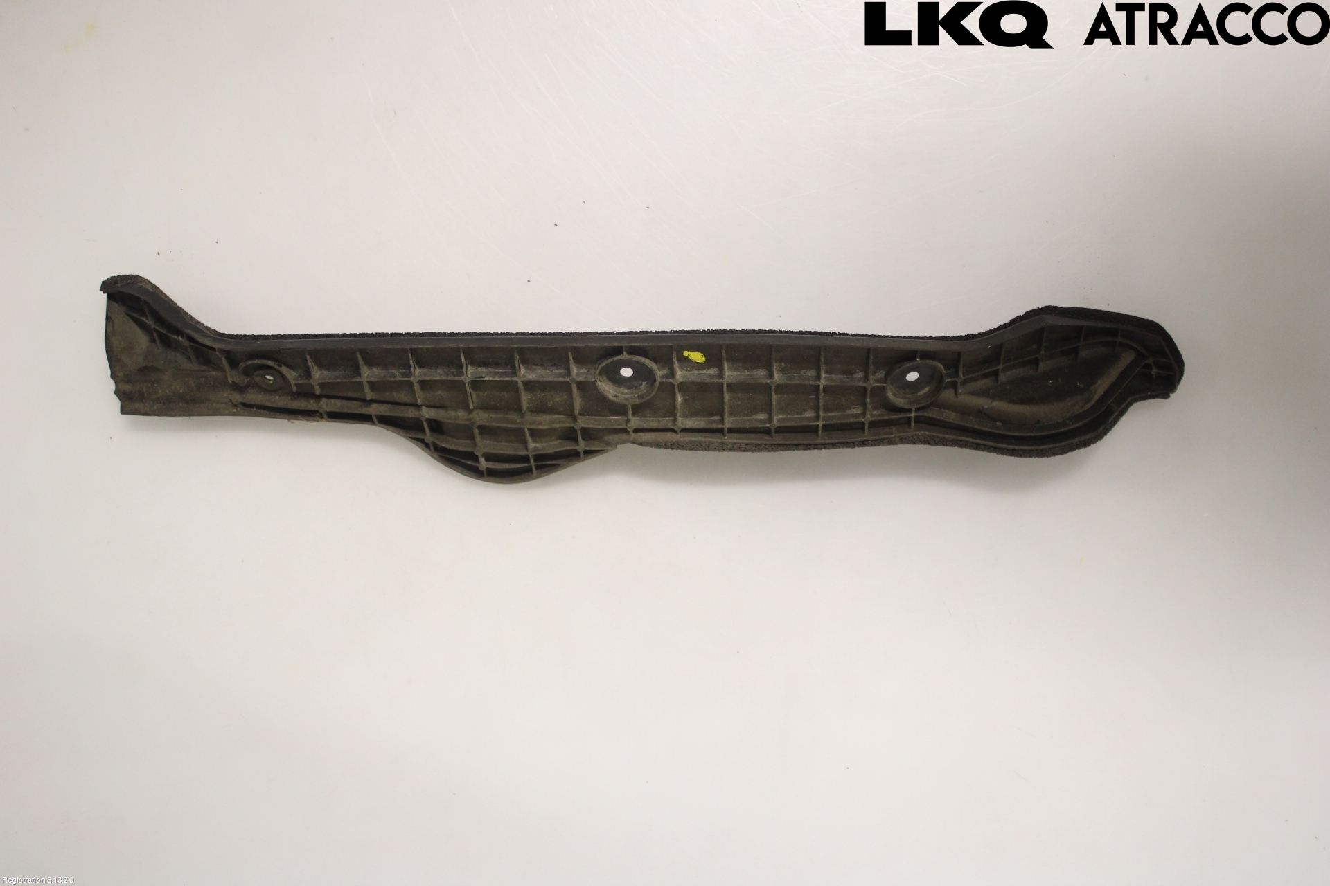 Toyota YARIS XP130 15-20 Skärm Hörn Utfyllnad Fram