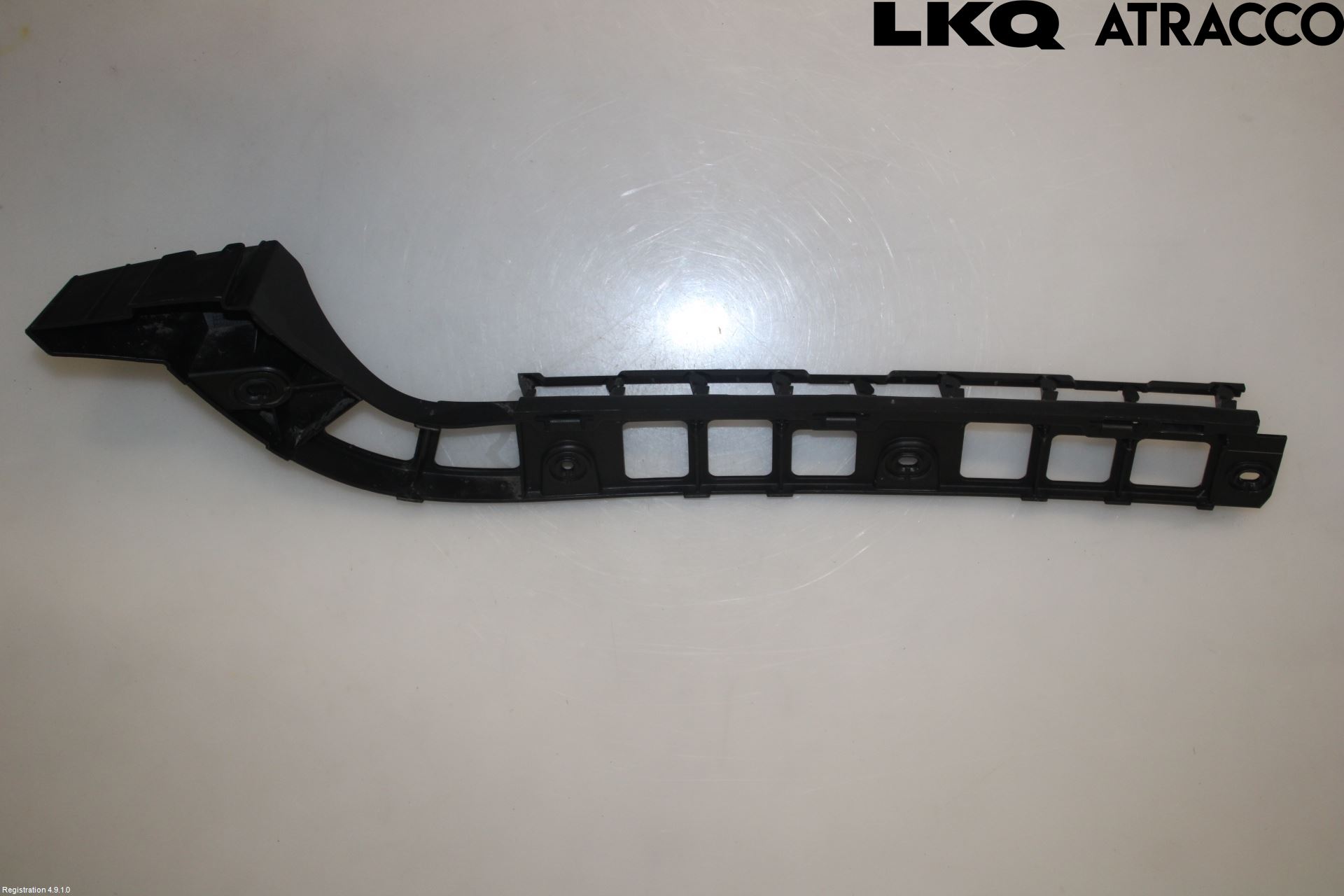 Skoda RAPID Stötfångarfäste Bak Hö