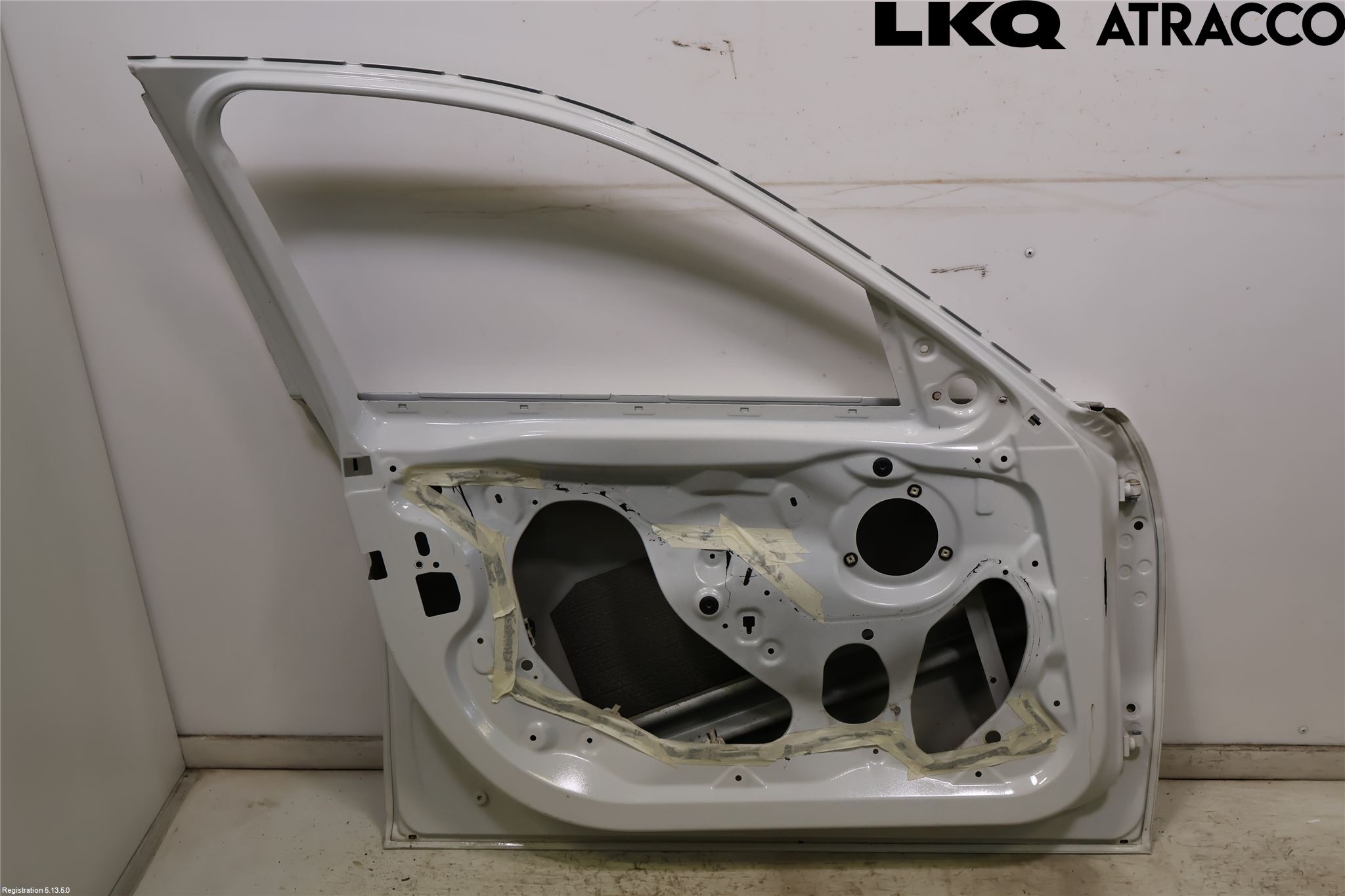 BMW 3 F30/F31/F80 12-19 Dörr Fram Vänster
