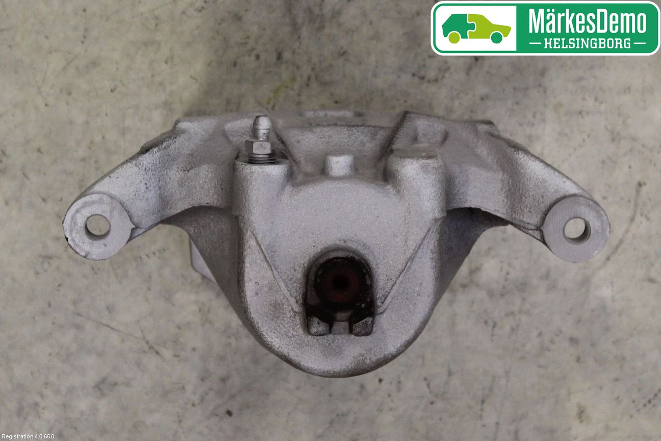 Nissan JUKE 14-19 Bromsok Fram Vänster