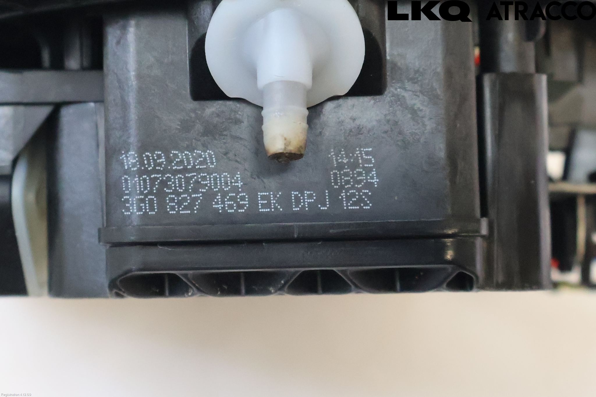 Volkswagen VW PASSAT 20-24 Bakluckehandtag