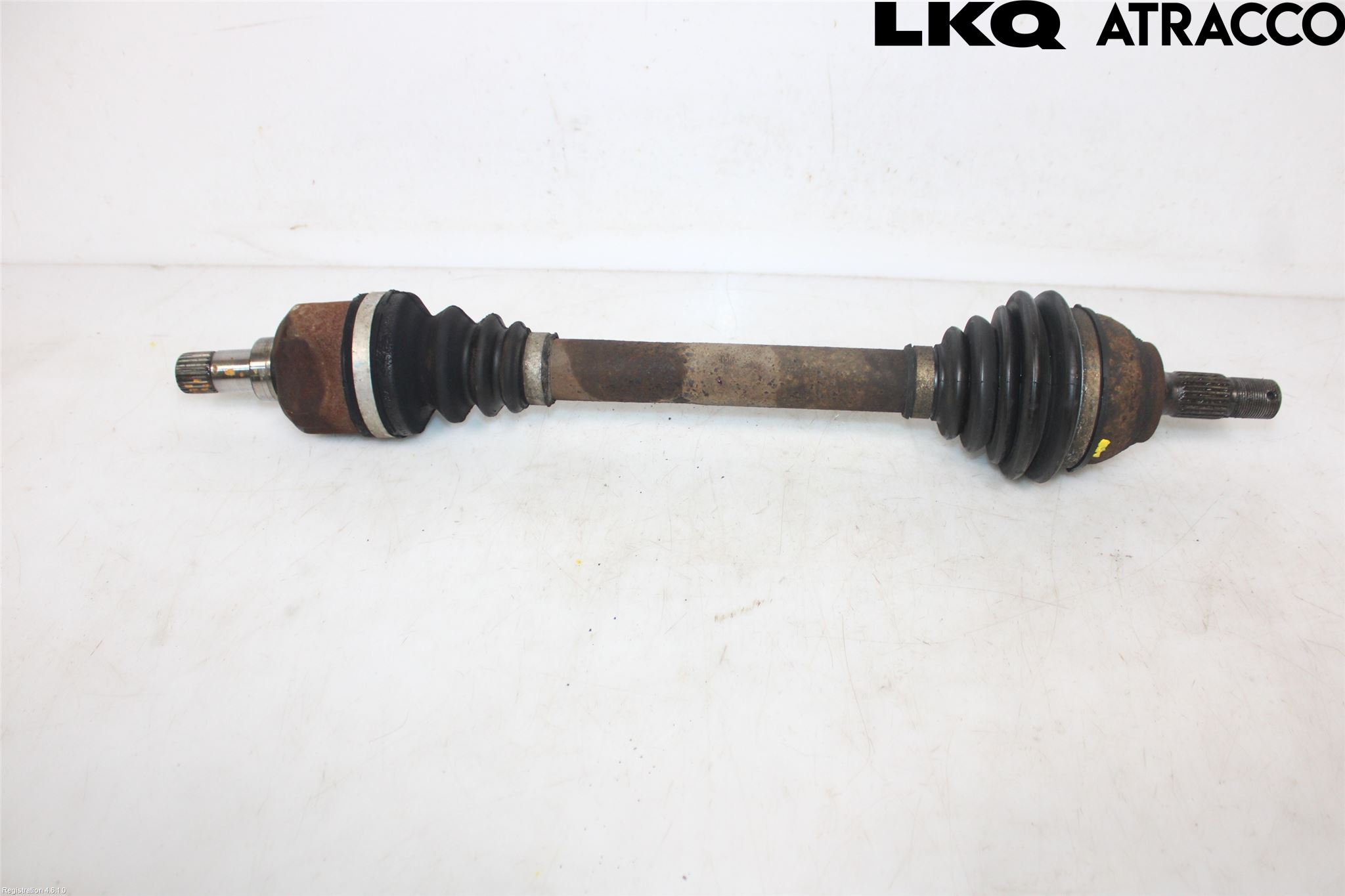 Peugeot 5008 10-16 Drivaxel Fram Vänster