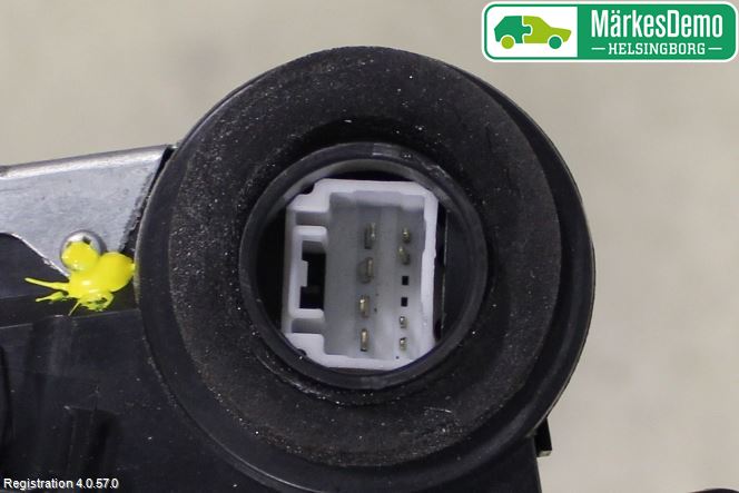 Lexus NX 300h 15-21 Centrallåsmotor Vänster