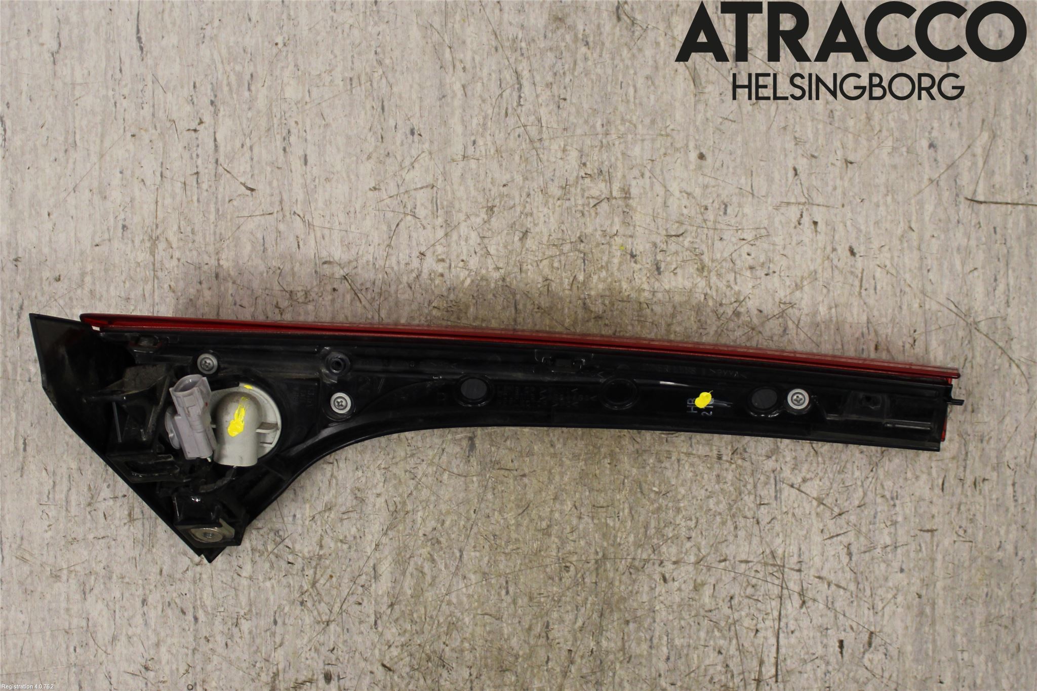 Mitsubishi ECLIPS CROSS Bakljus Lucka Hö