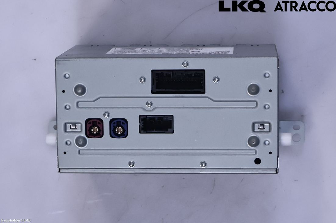 5110 POLESTAR 2 20- Radio