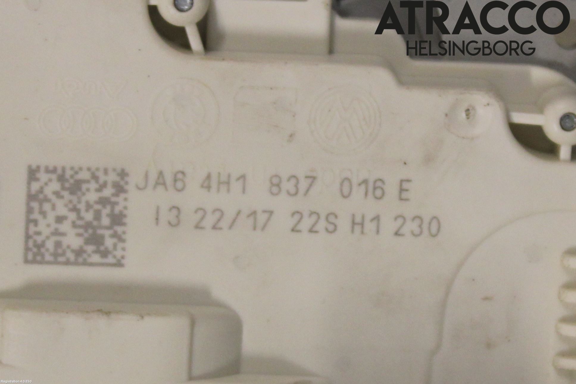 Audi A8/S8 4H 10-17 Centrallåsmotor Höger