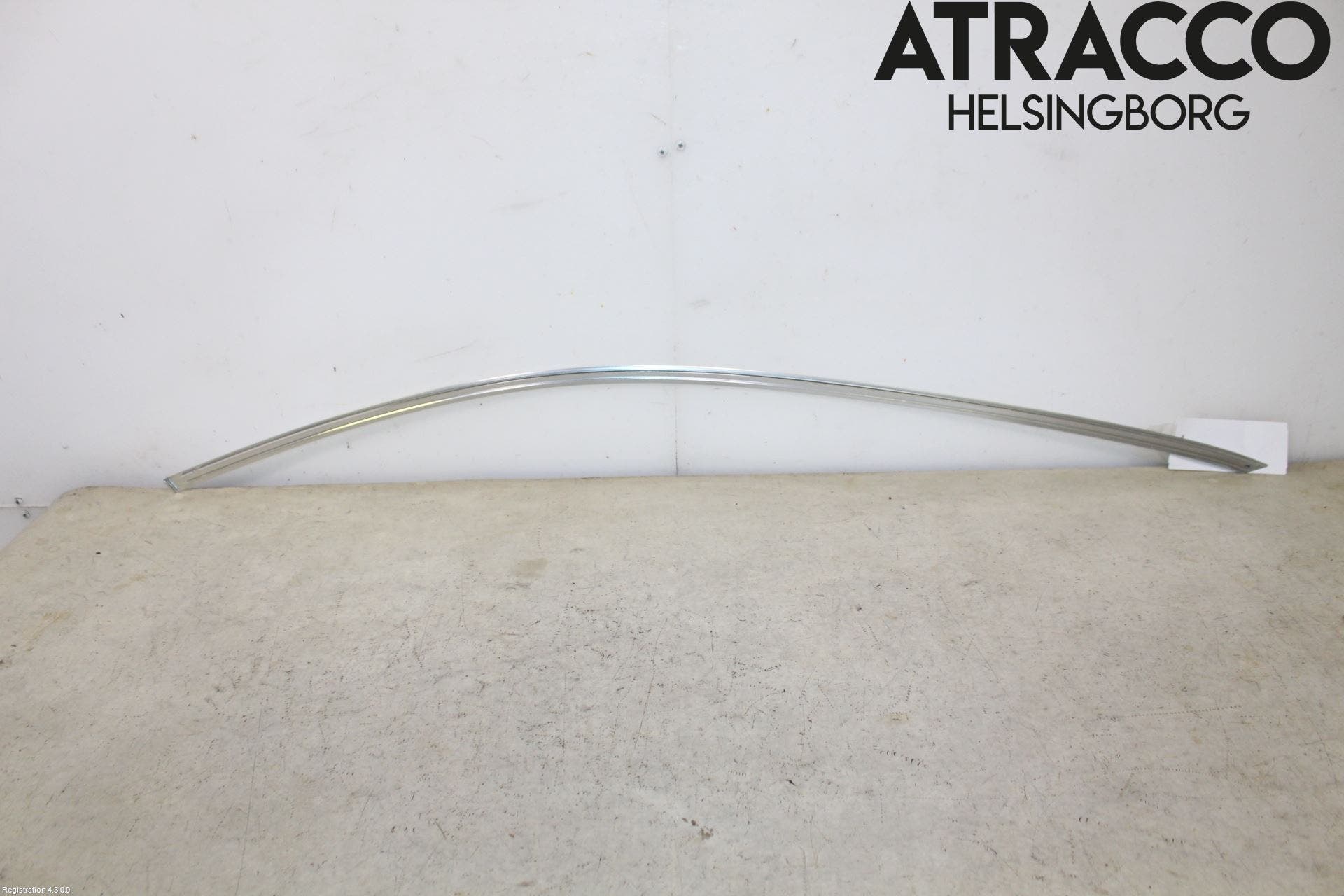 Mercedes-Benz MB E-KLASS (W213) 16-23 Dörr Dekorlist Fram Vä