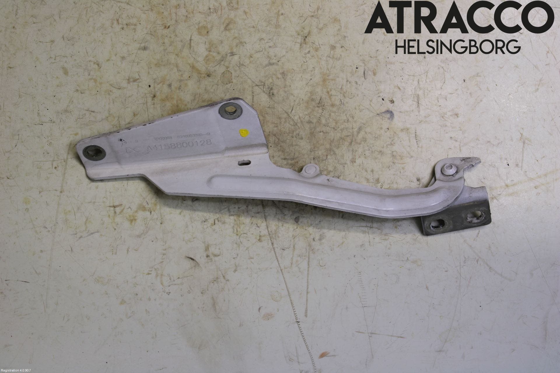 Mercedes-Benz MB CITAN (W415) 13-21 Huvgångjärn