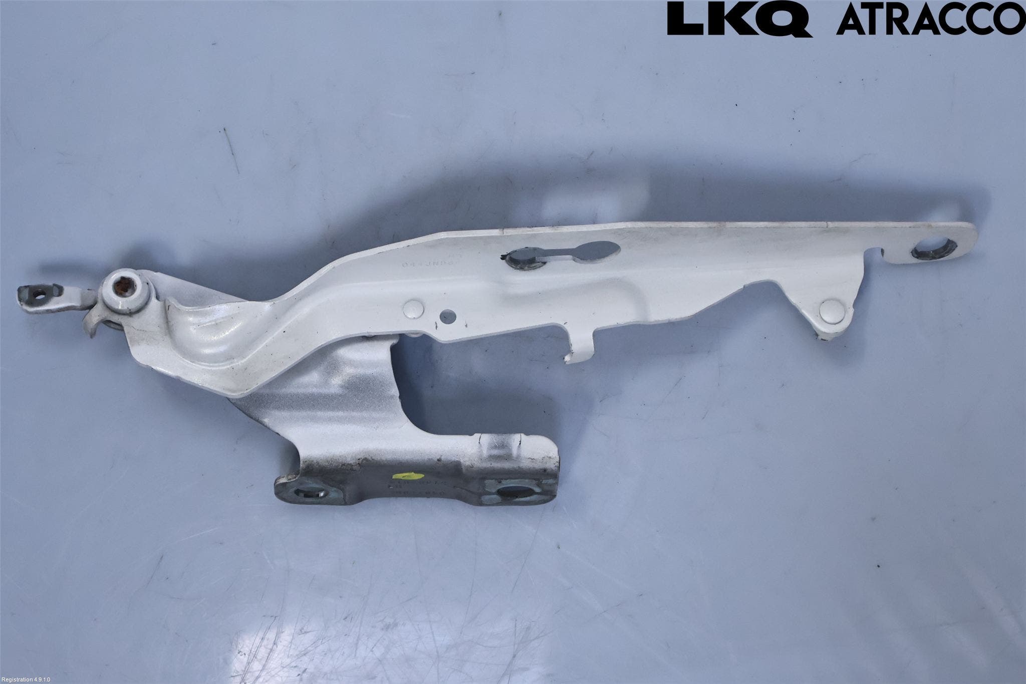 Volvo XC60 14-17 Huvgångjärn