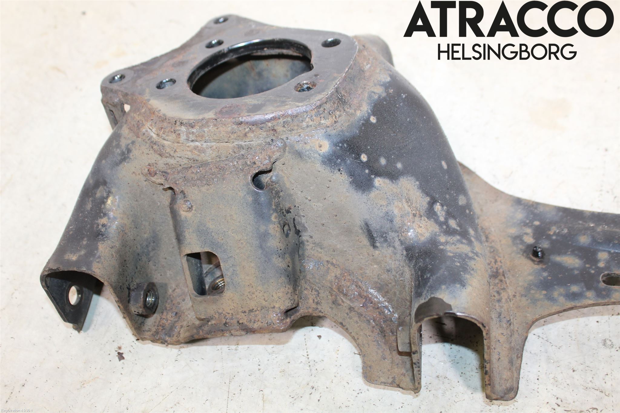 Volvo V40 12-19 Bärarm Bak Höger