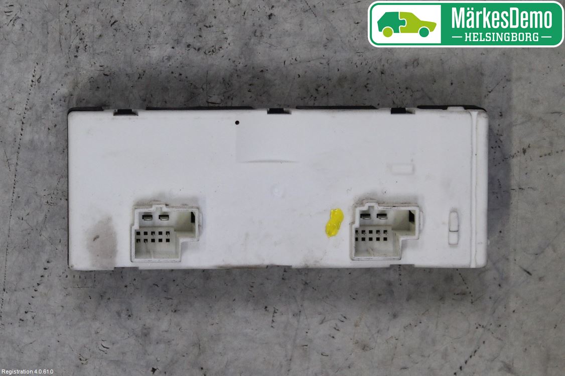 Mercedes-Benz MB E-KLASS (W213) 16-23 Styrenhet Baklucka