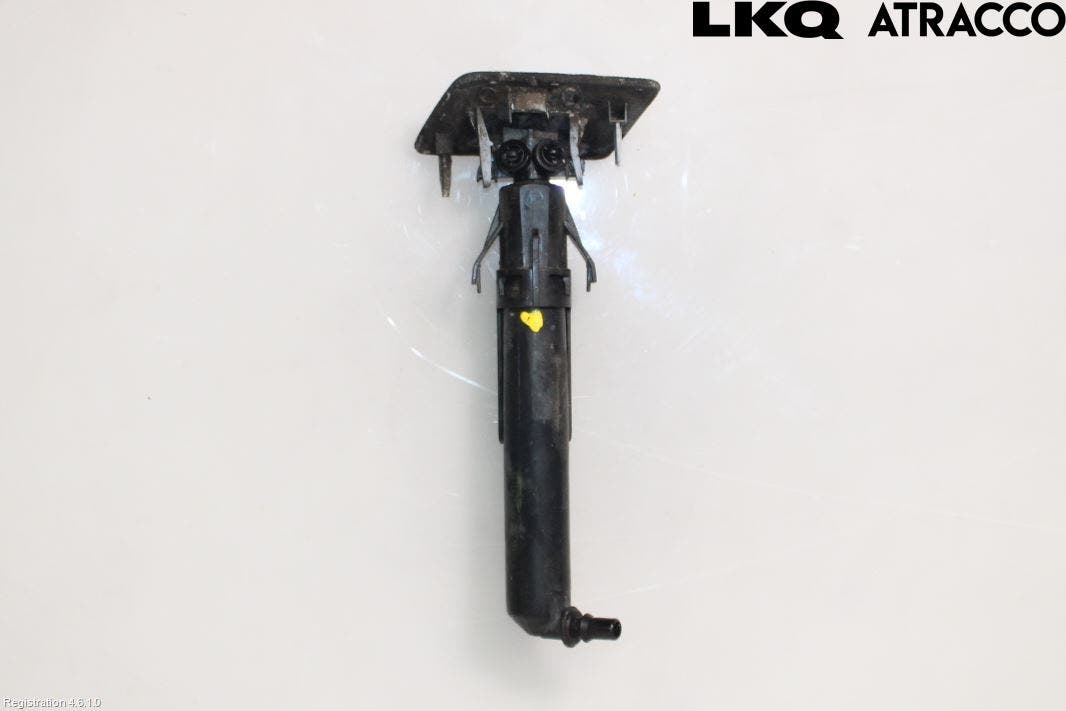 Volkswagen VW POLO 10-17 Spolarmunstycke Strålkastare