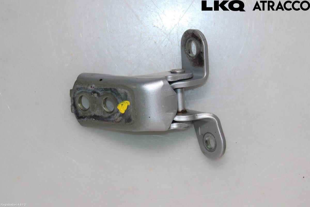 Toyota AURIS 13-19 Dörrgångjärn