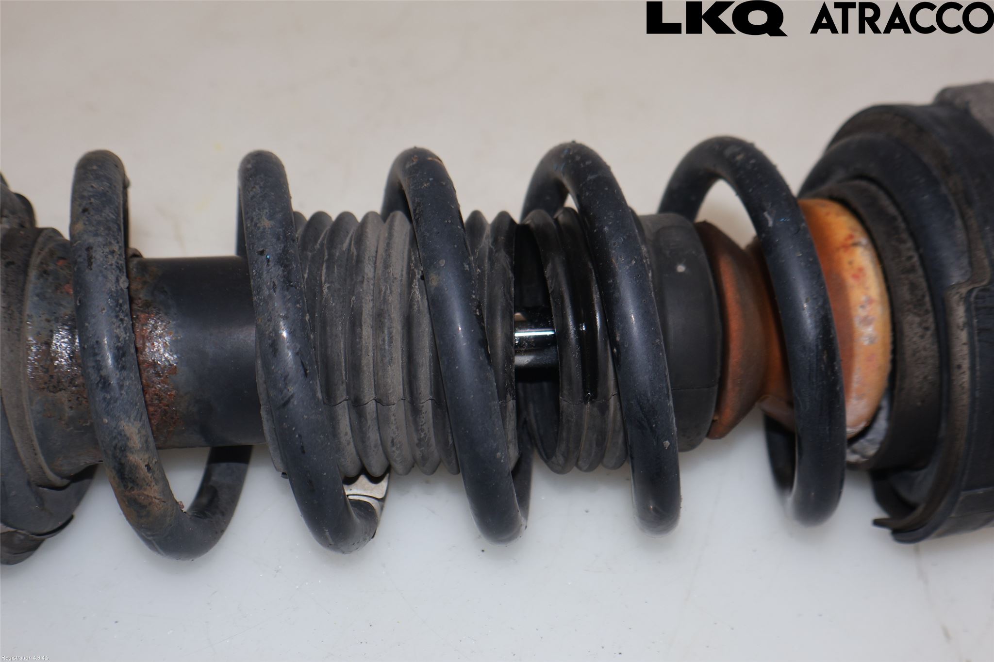 BMW 5 F10/F11/F18 09-17 Fjäderben Fram Vänster