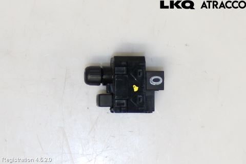 Nissan LEAF 11-17 Strömställare Spegel