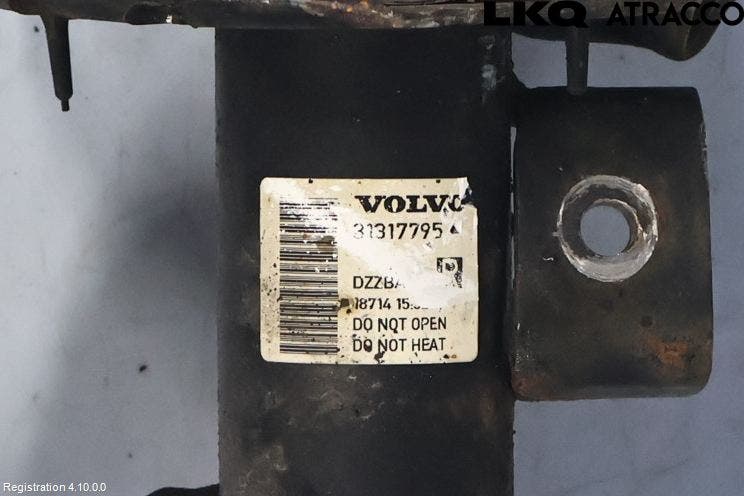 Volvo V70 14-16 Fjäderben Fram Höger