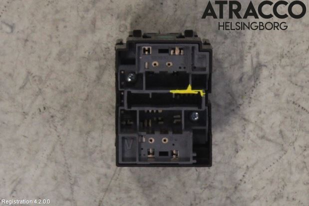 Toyota RAV4 19- Strömställare Spegel