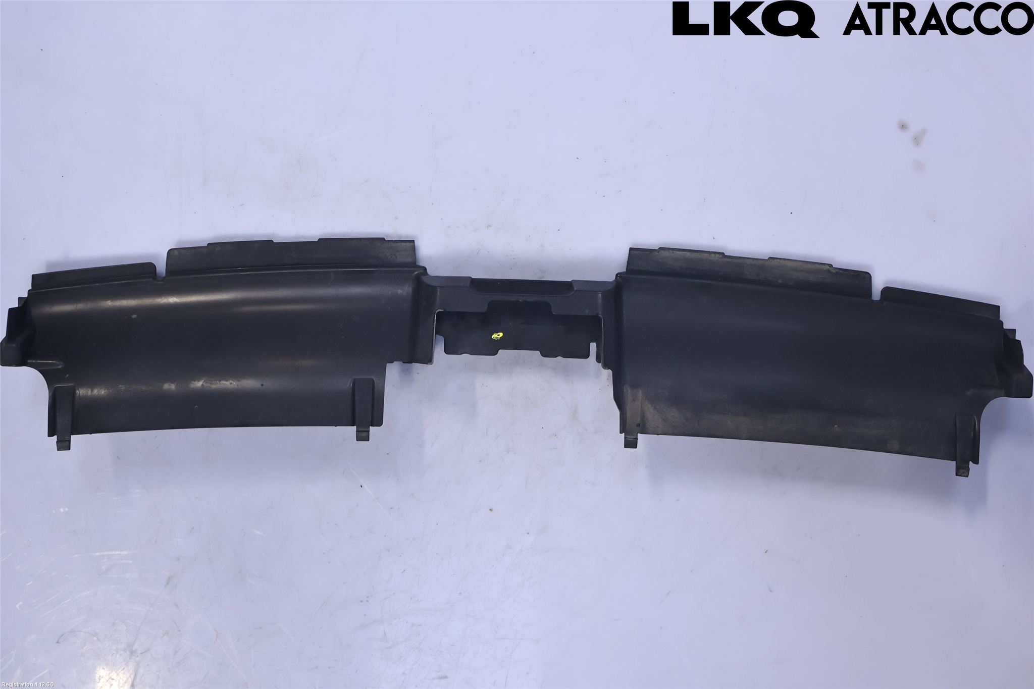 Volkswagen VW PASSAT 15-19 Deflektor Plåt-Plast Kylning