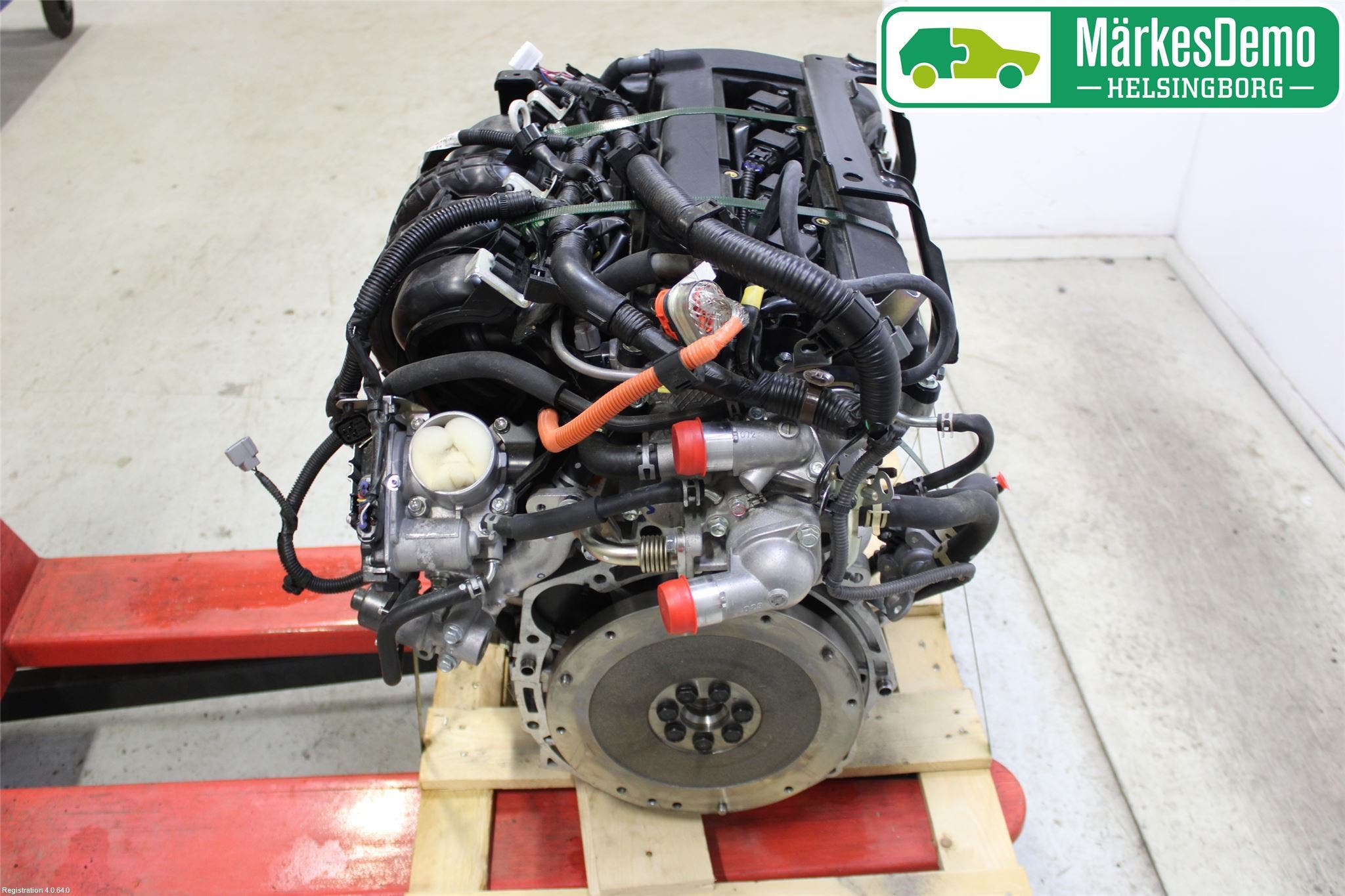 Mitsubishi OUTLANDER 13-21 Motor Bensin