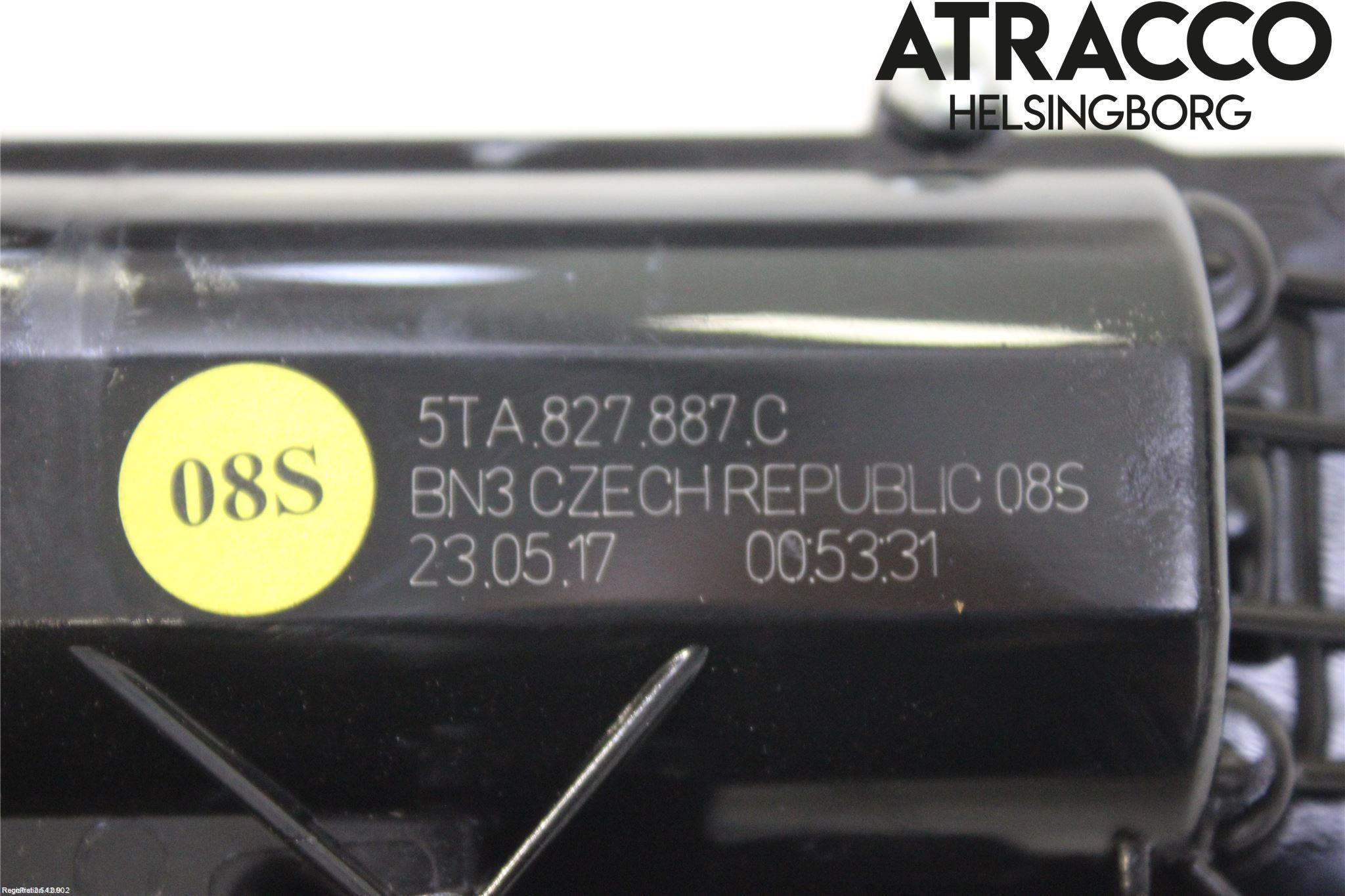 Audi Q2/SQ2 17- Bakluckeöppnare Automatisk