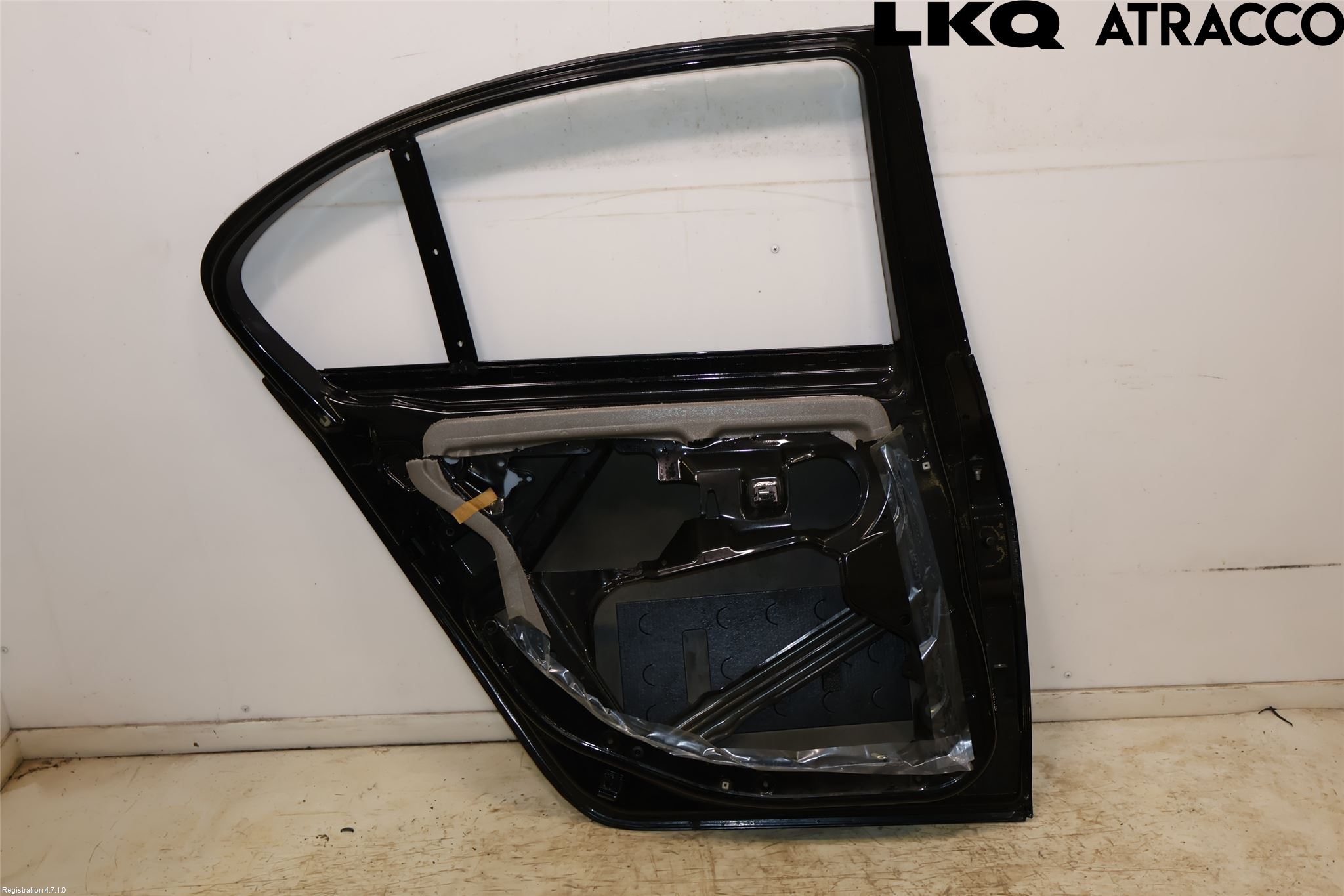 BMW 5 E60/61 Sed/Tou 02-10 Dörr Bak Vänster