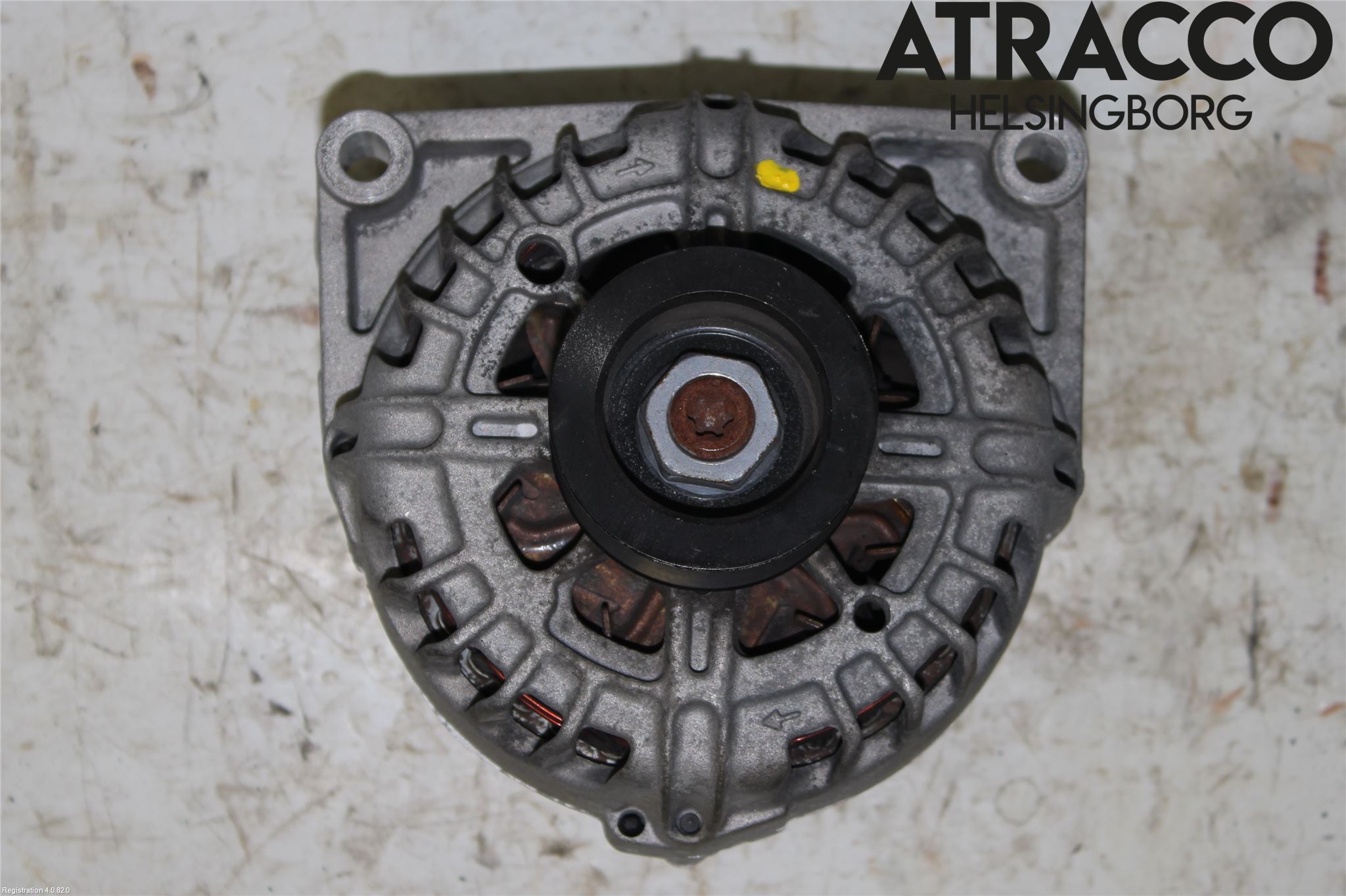 Opel ASTRA J 10-15 Generator