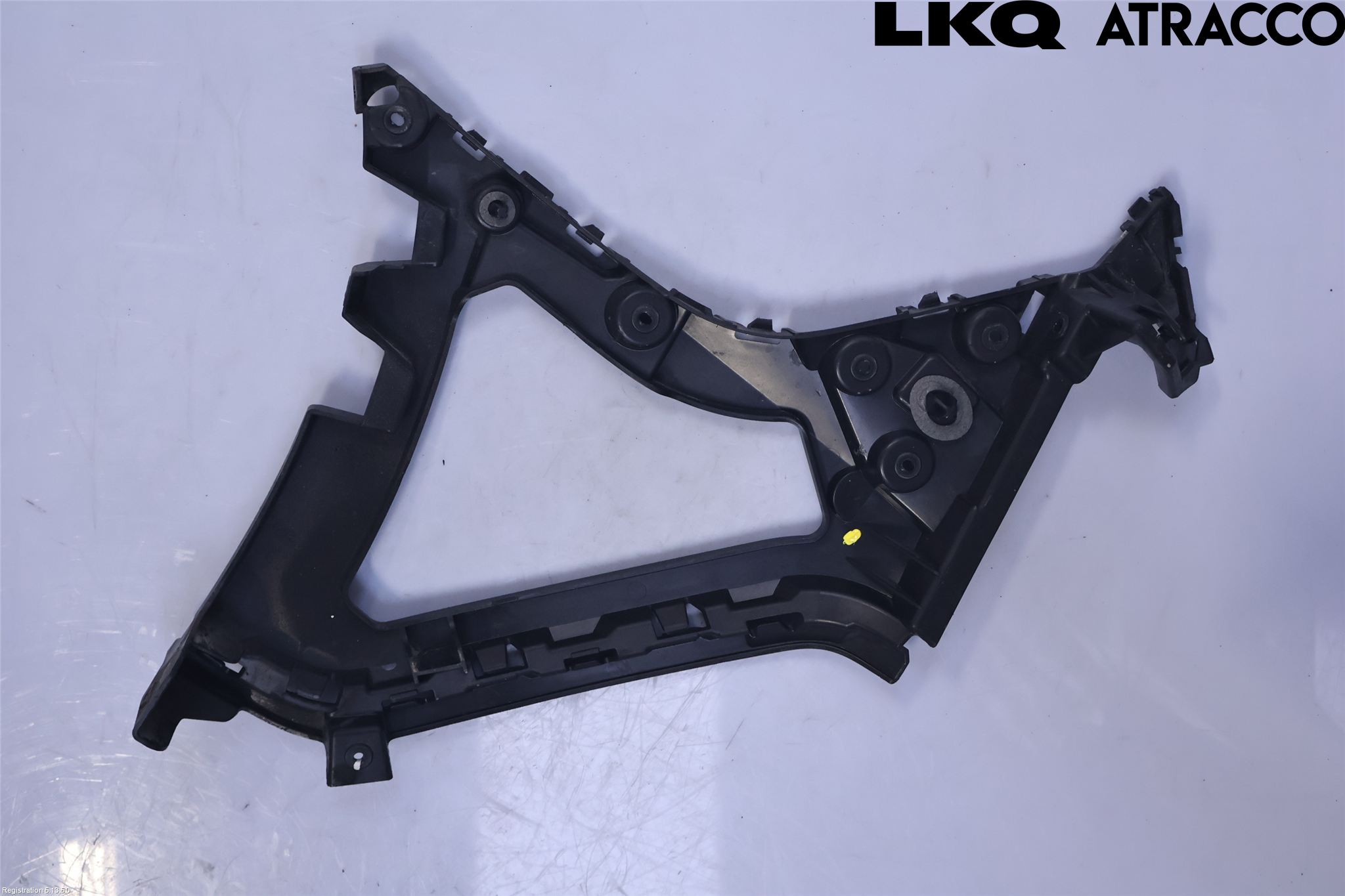 Ford TRANSIT/TOURNEO CONNECT 13-22 Stötfångarfäste Bak Hö