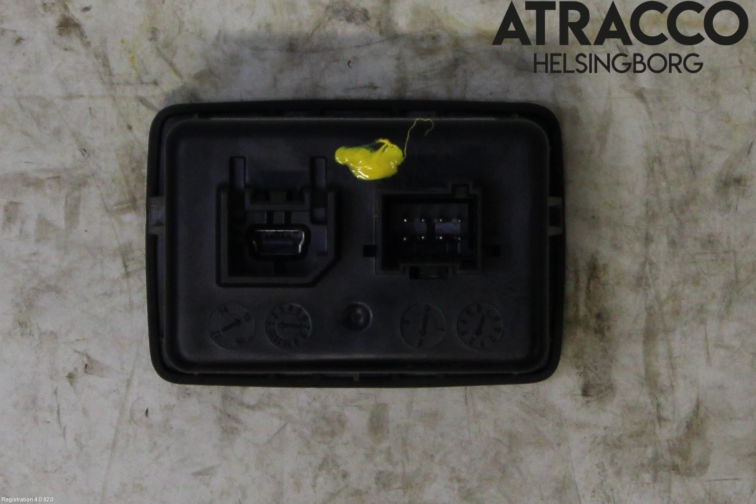 Fiat 500L 13-19 Usb Connection