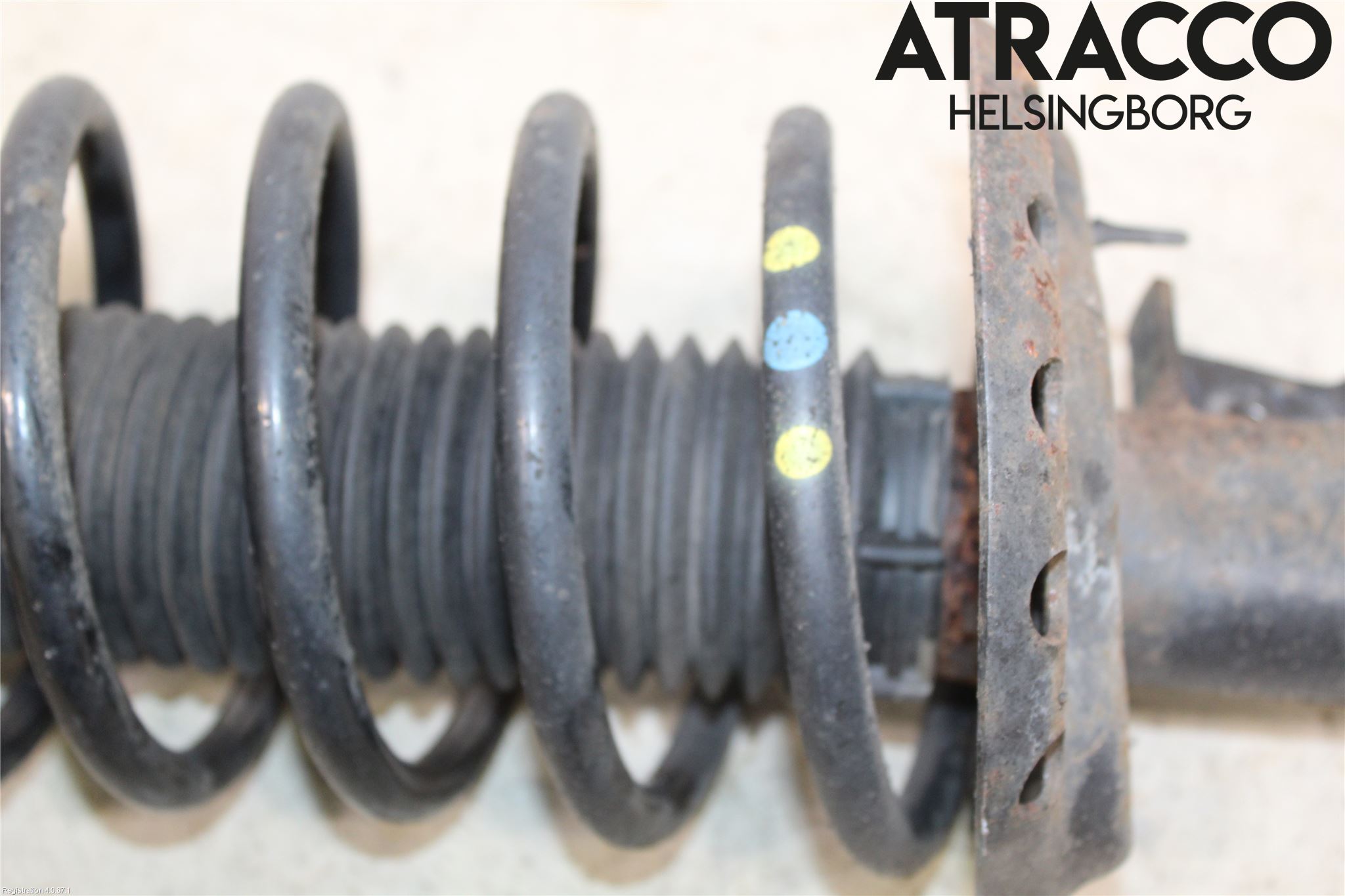 Volvo V70 14-16 Fjäderben Fram Vänster