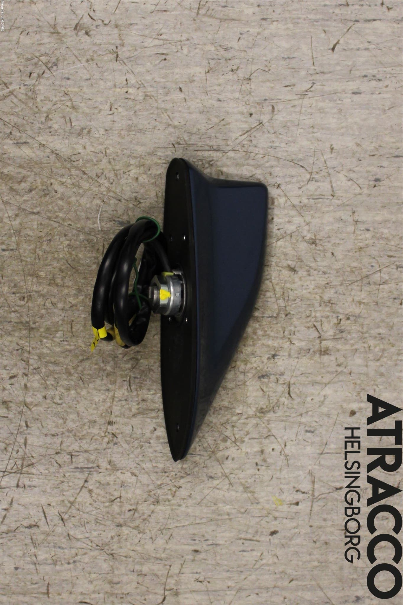 Toyota AURIS 13-19 Antenn