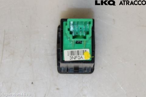 Nissan LEAF 11-17 Strömställare Tanklucka