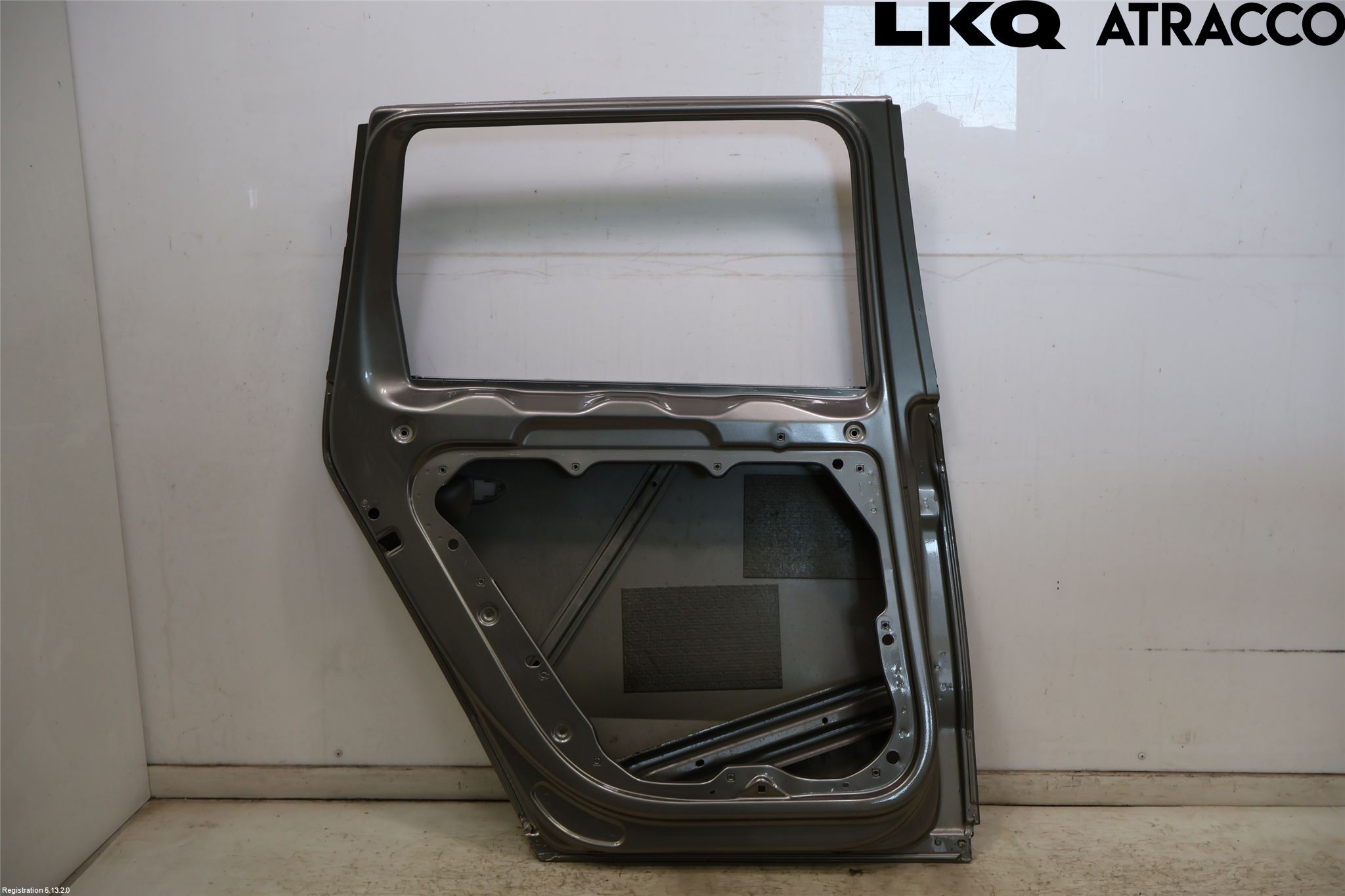 Volkswagen VW PASSAT 11-14 Dörr Bak Vänster